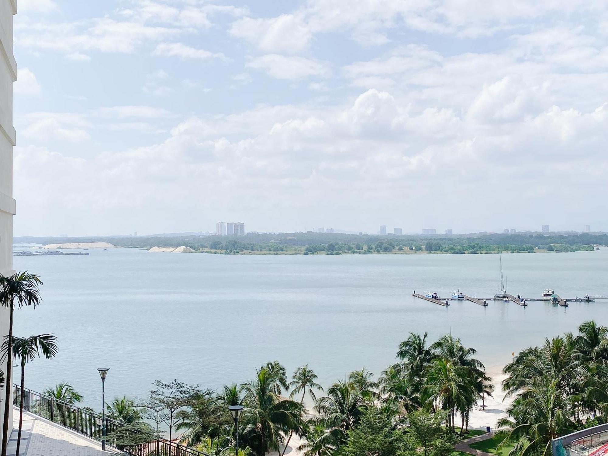Seafront Country Garden Danga Bay By Lions Bay Apartman Johor Bahru Szoba fotó
