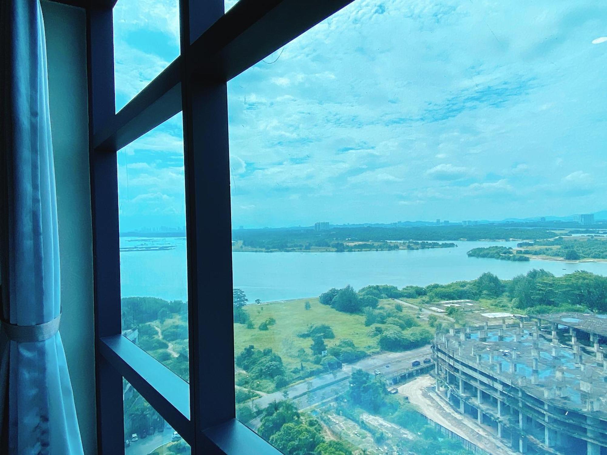 Seafront Country Garden Danga Bay By Lions Bay Apartman Johor Bahru Szoba fotó